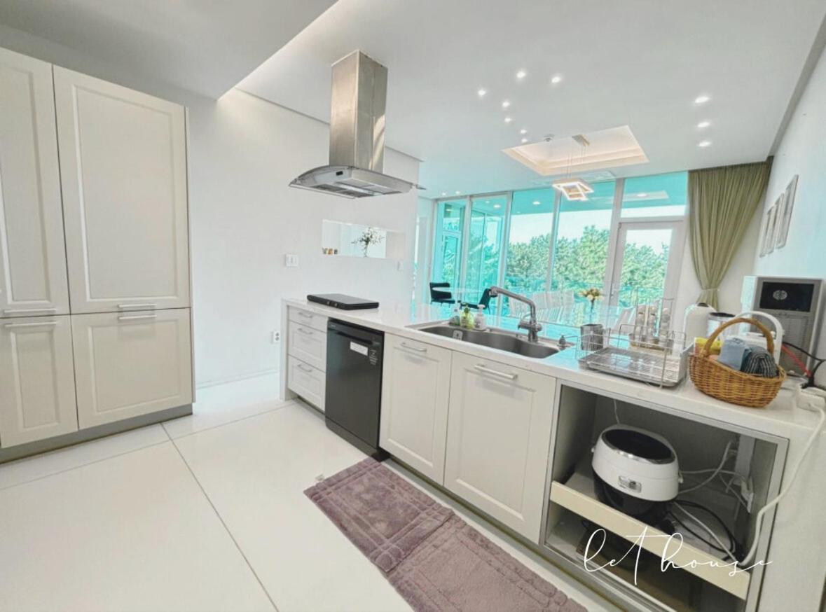 500m2 Ocean View Private Let House วันหยุดที่บ้าน ปูซาน